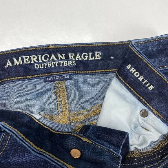 American Eagle Shortie 8 Midrise Super Stretch Denim Shorts Dark Raw Hem EUC - Picture 7 of 10